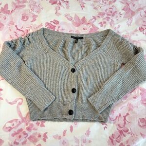 White House Black Market grey chunky knit ruched sleeve  sweater